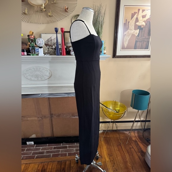 NBD Eileen Gown with slit in black size M - Picture 12 of 15